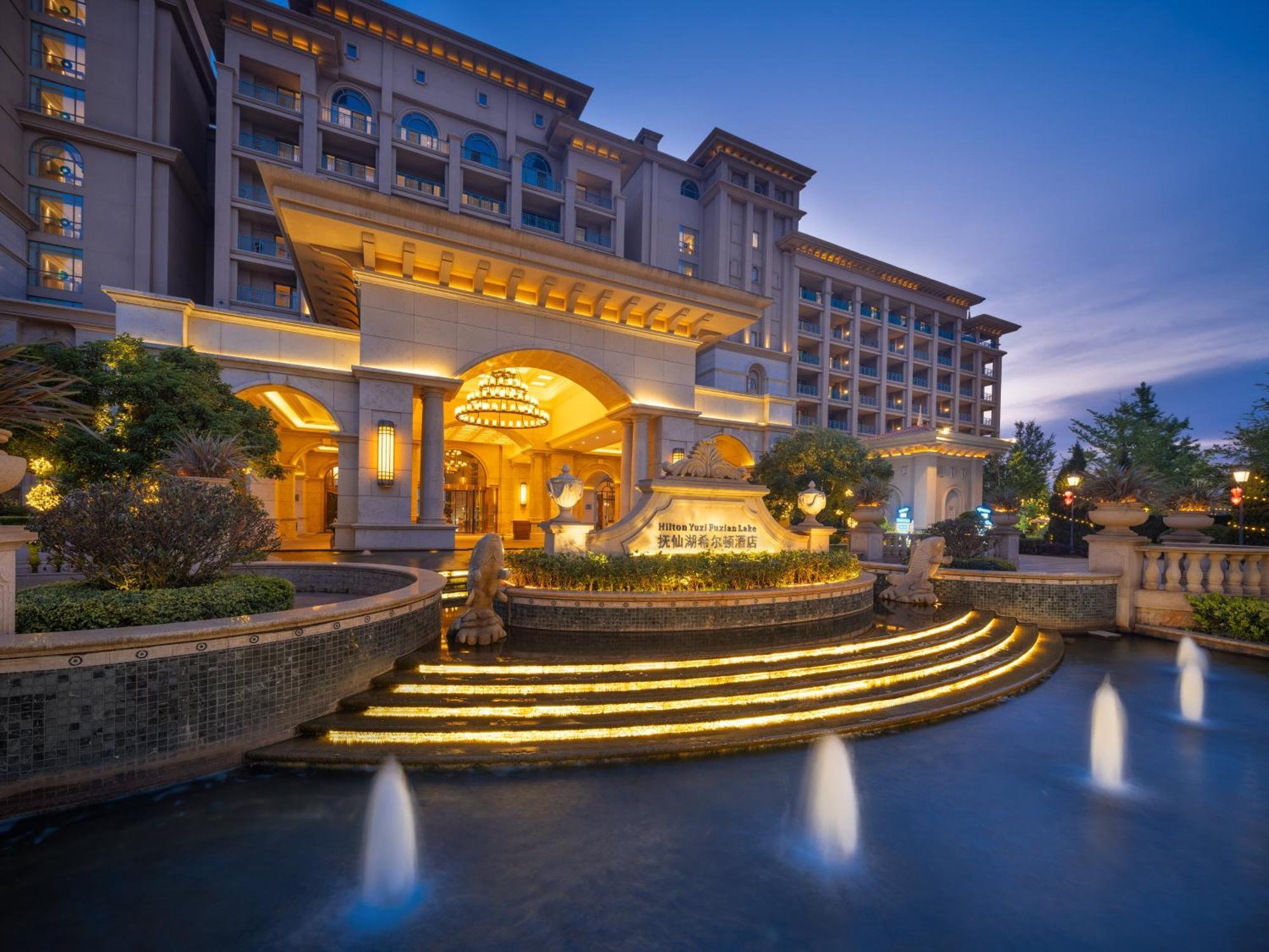 Hilton Yuxi Fuxian Lake Chengjiang  Exterior photo
